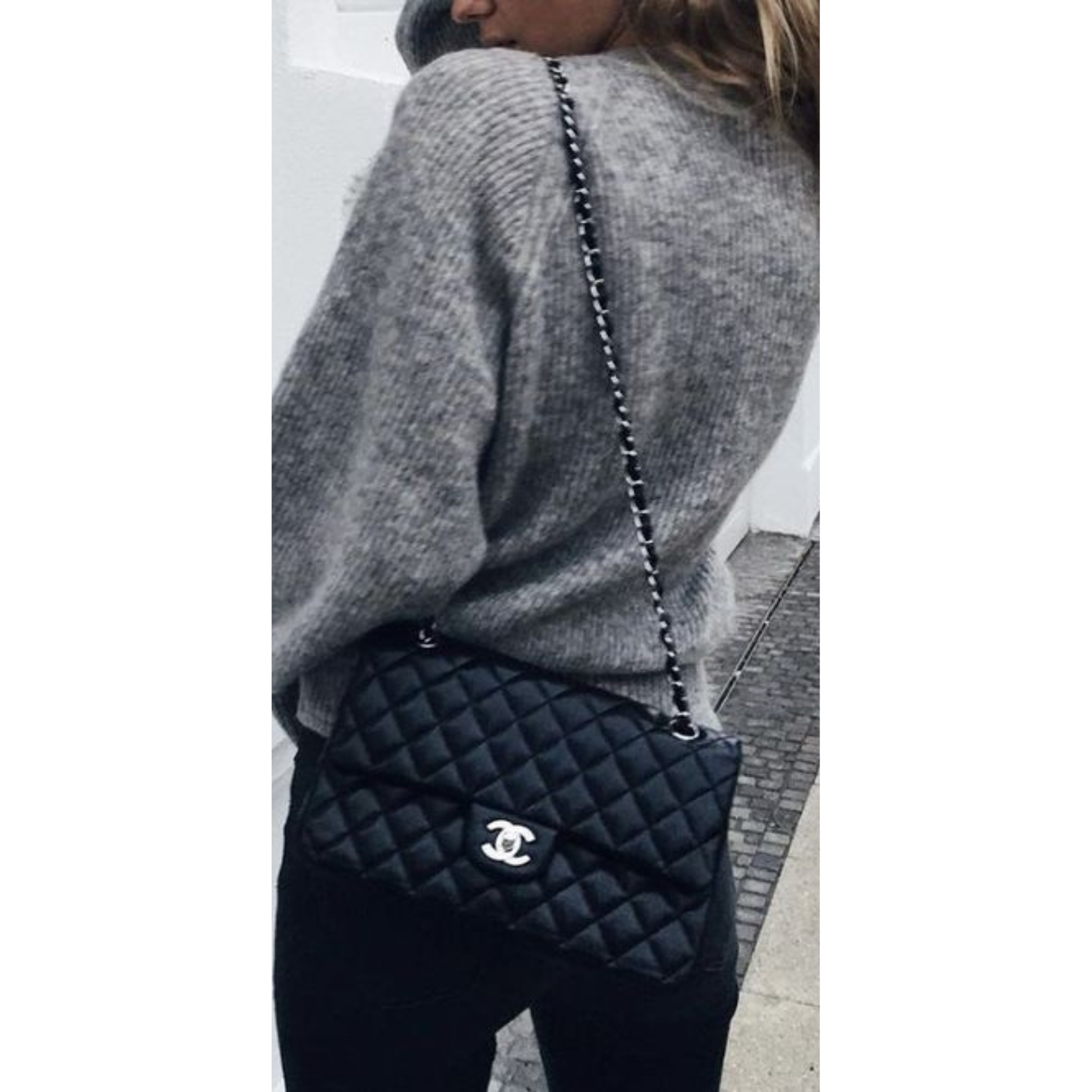 Medium Classic Double Flap Bag Lamb skin - chanel-11-8.png