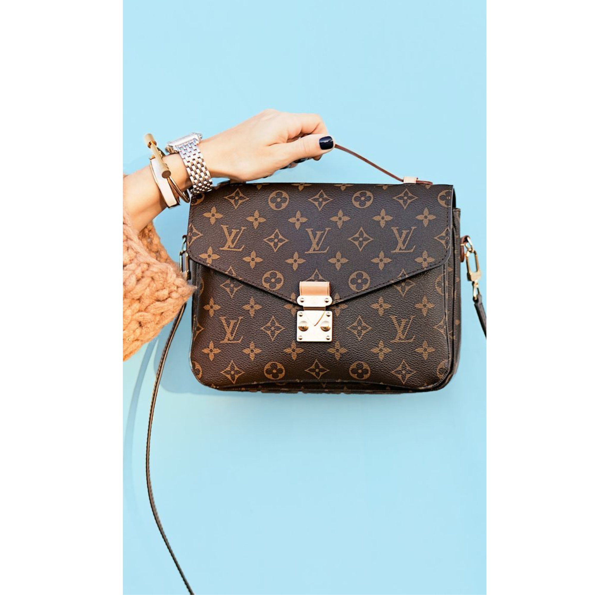 POCHETTE MÉTIS - lv-4-nic-pic-1.png