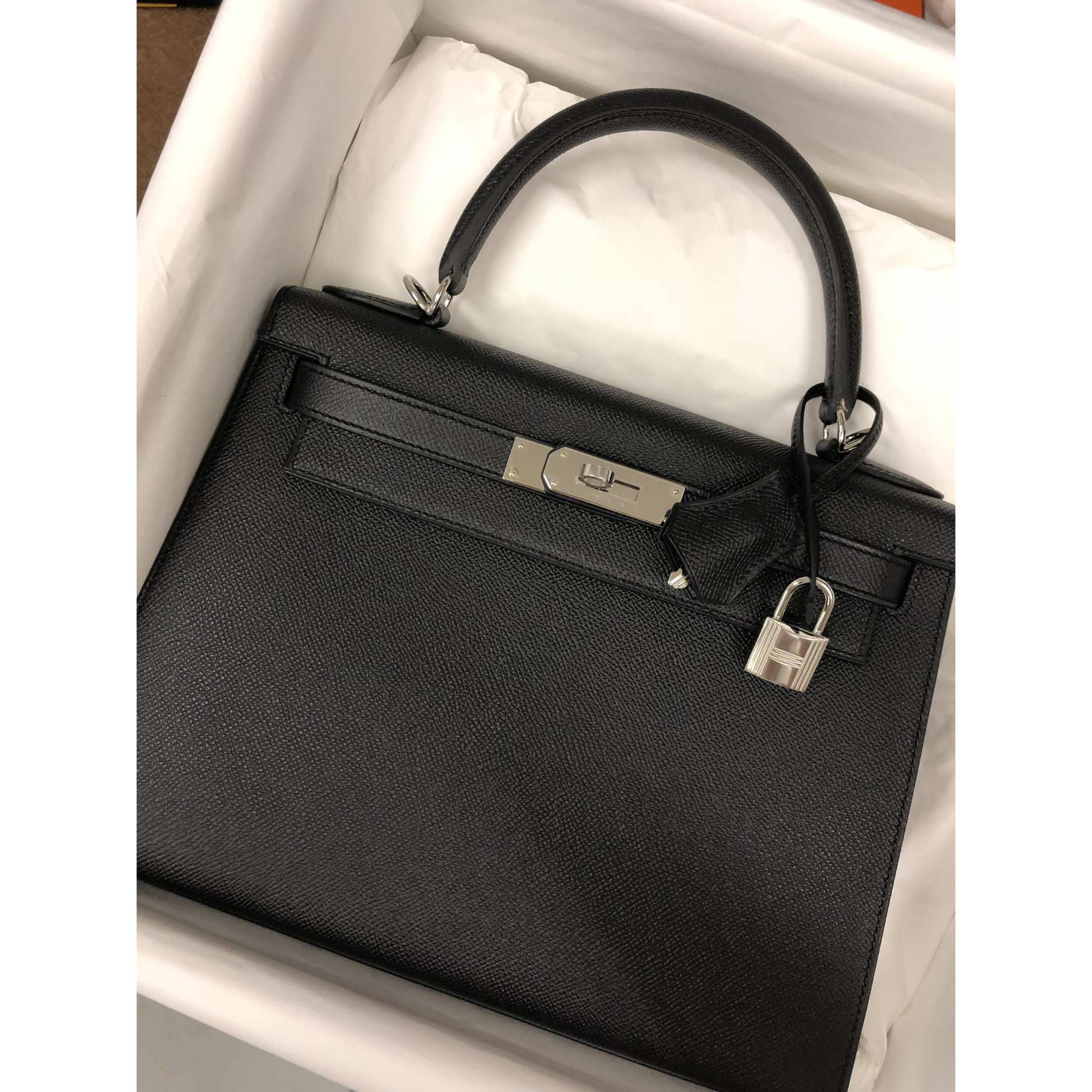 5 Kelly 25 Handbag - 5-7.jpeg