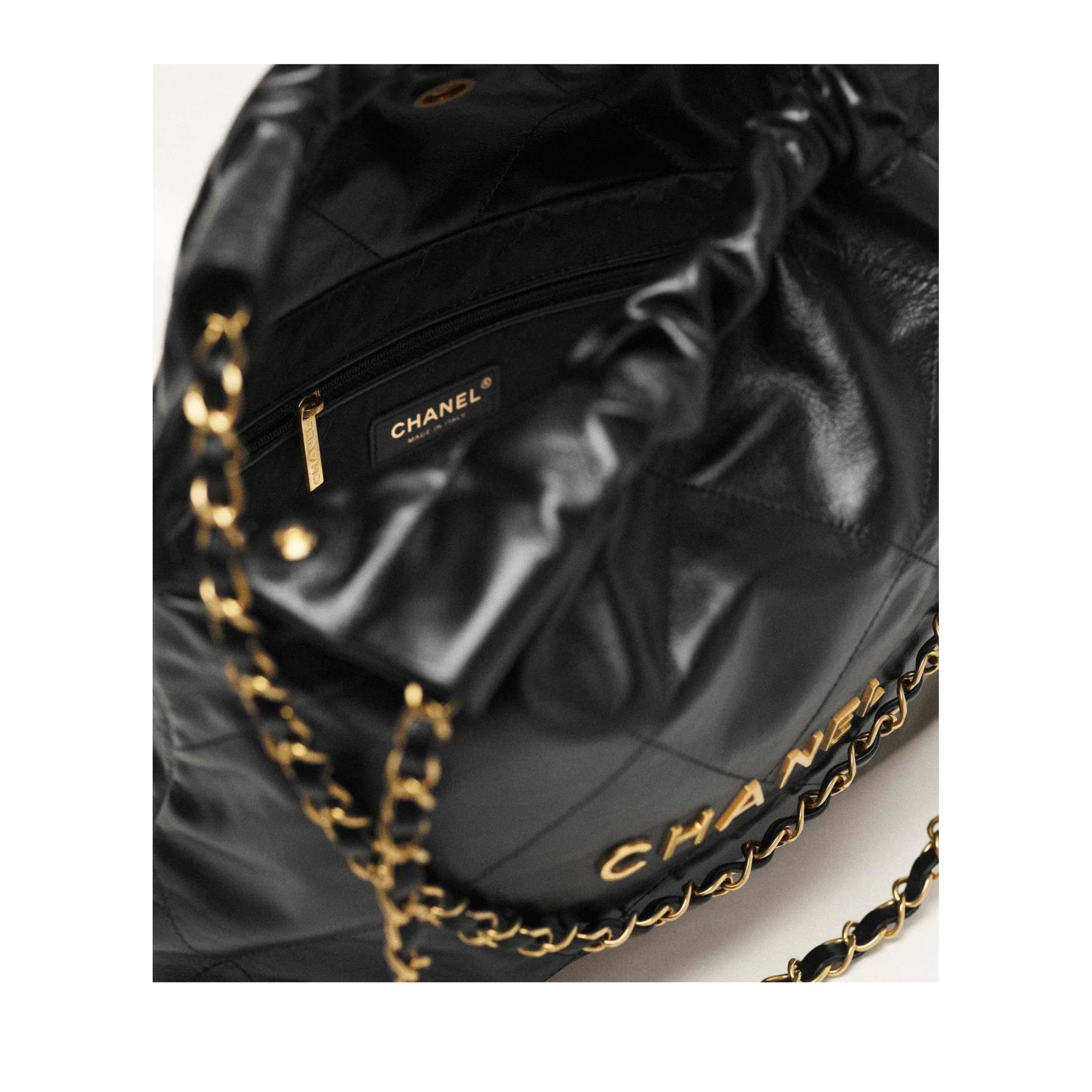 CHANEL 22 SMALL HANDBAG - 3-11.jpeg