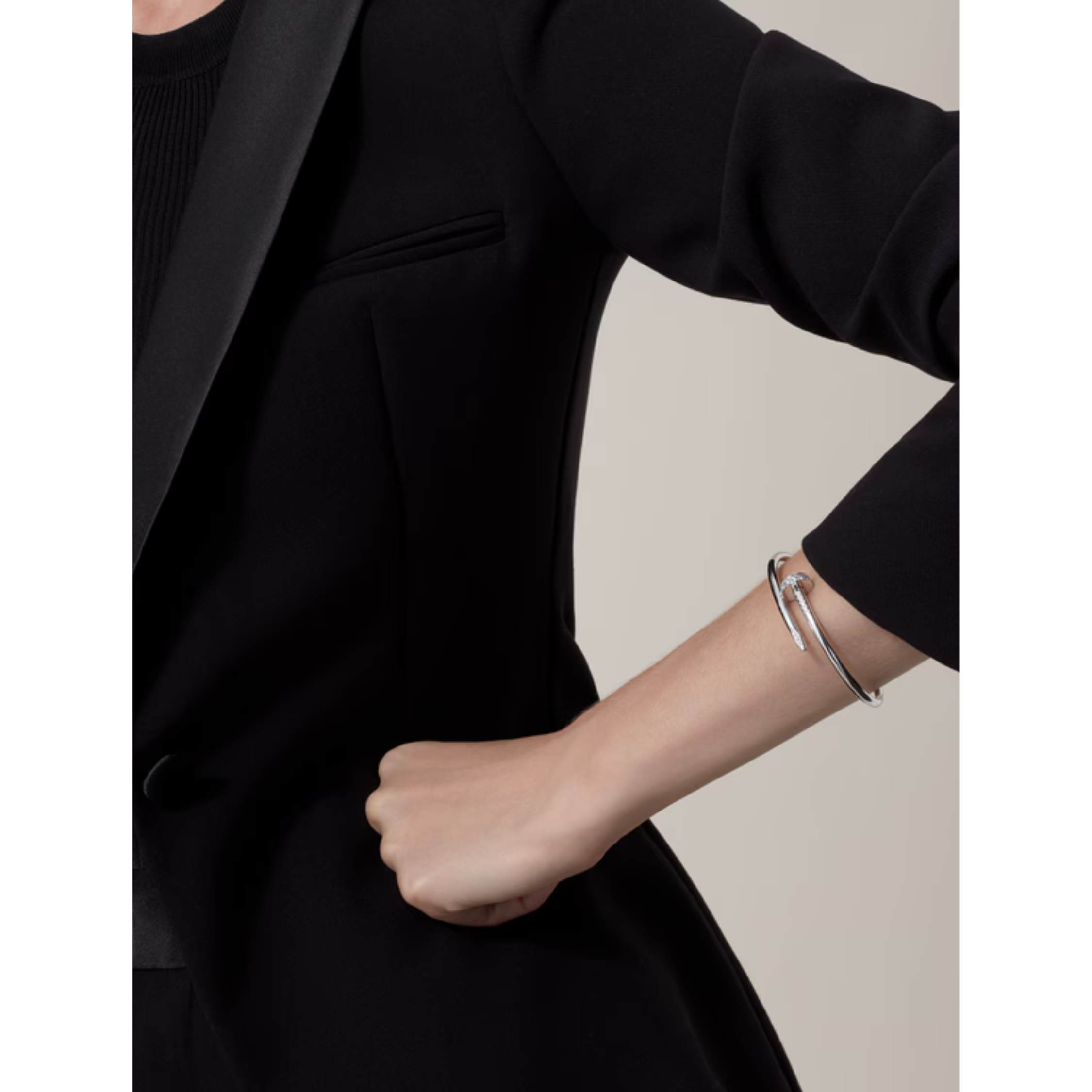 12 JUSTE UN CLOU BRACELET WITH DIAMONDS - 12-2.jpeg