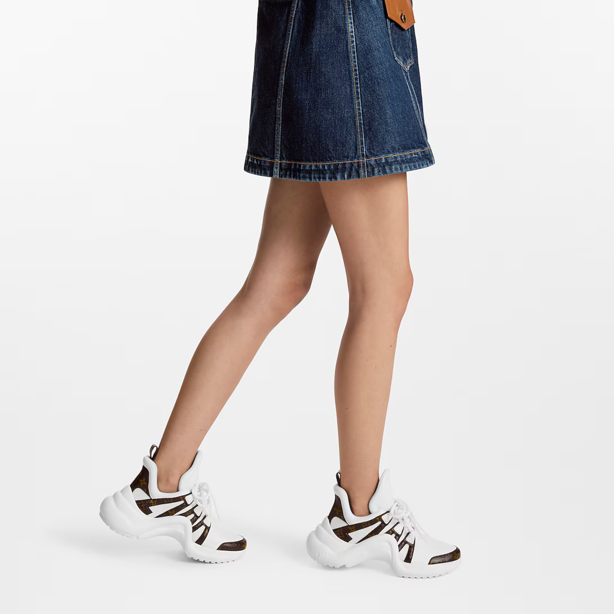 6 LV Archlight Sneaker - 6-3.png