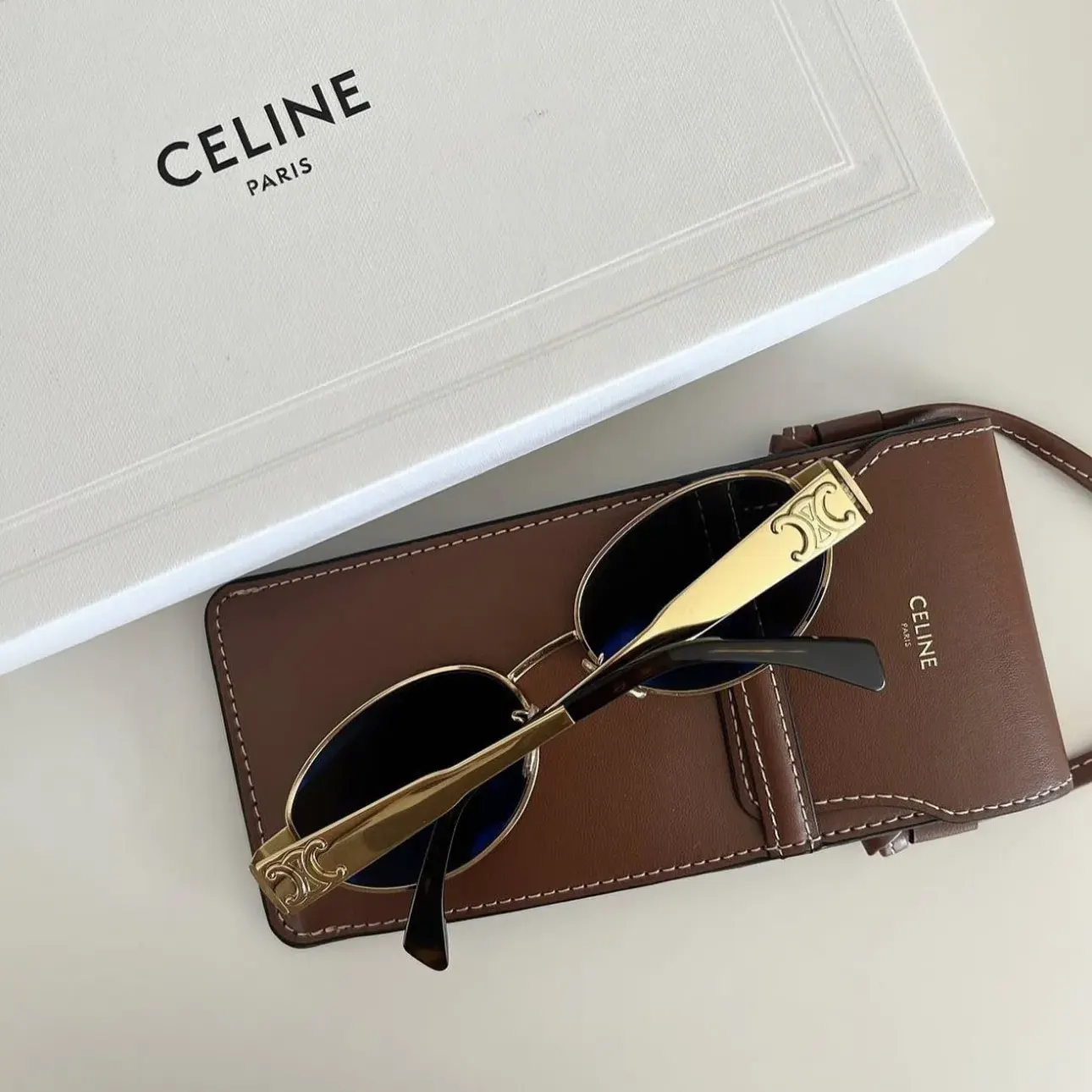 CELINE CL40235U Gold Shiny-Green - IMG_9107.webp