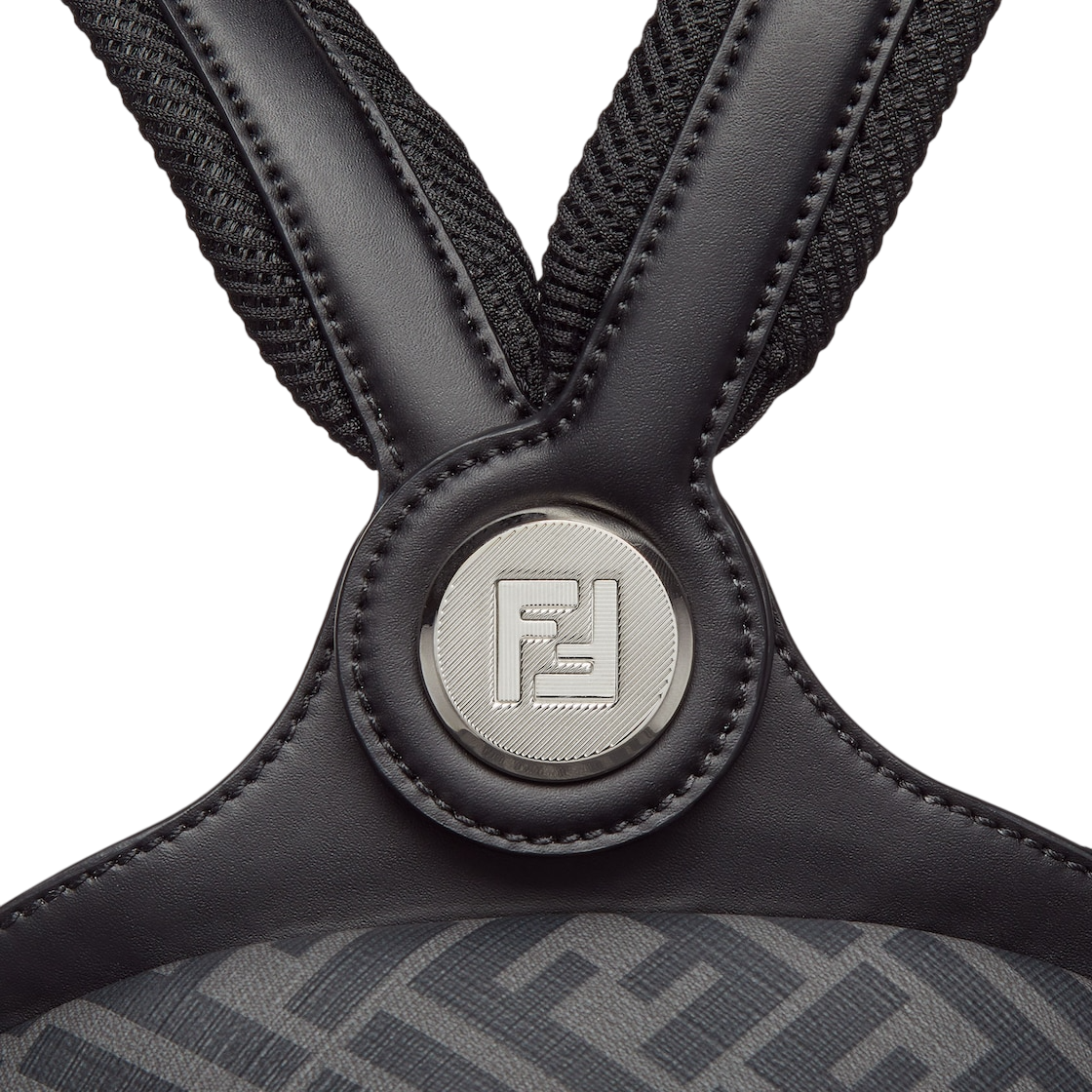 r (3) Fendi Diagonal Fendi Chiodo Medium Black - r-3.png