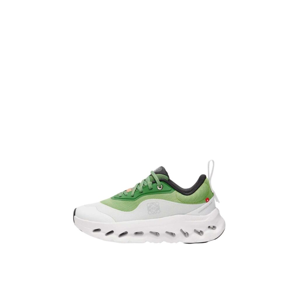 On Running x Loewe – Green - 1-2.jpg